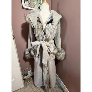 Spirithoods Wolverine Classic Faux Fur Robe Womens Small Gray Luxurious Soft